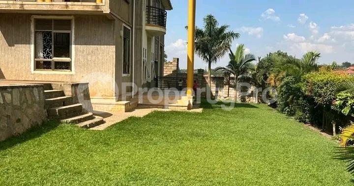 5 bedroom Bungalow Apartment for sale Kira road  Kira Wakiso Central - 5