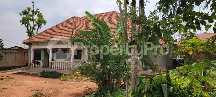 4 bedroom Bungalow Apartment for sale Kiwatule  Kampala Central Kampala Central - 0