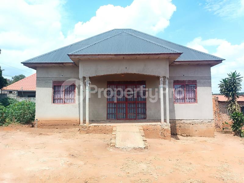 3 bedroom Villa for sale Namugongo jogo road Goma Mukono Central - 1