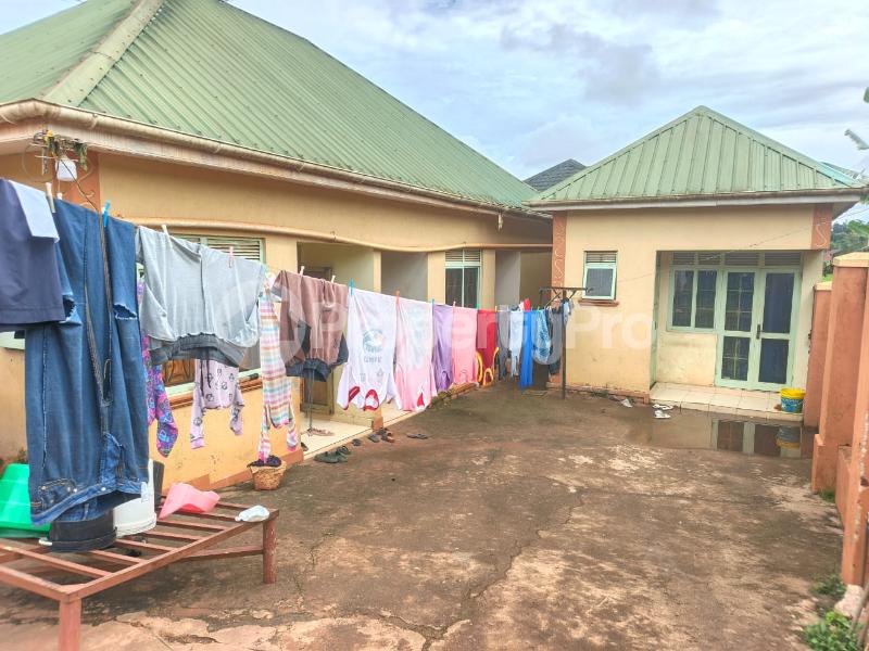 1 bedroom mini flat  Bungalow Apartment for sale Seeta along namugongo road  Goma Mukono Central - 0