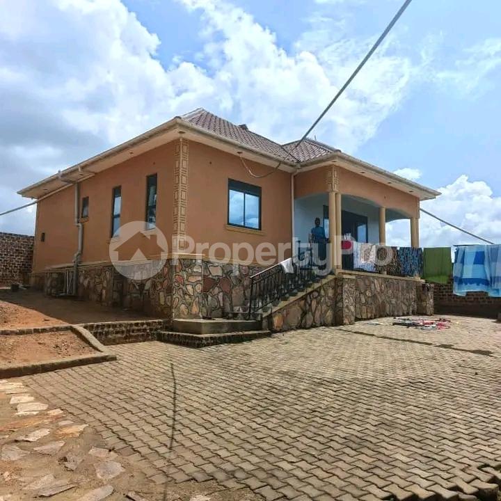 3 bedroom Bungalow Apartment for sale Mama mukono  Kampala Central - 5