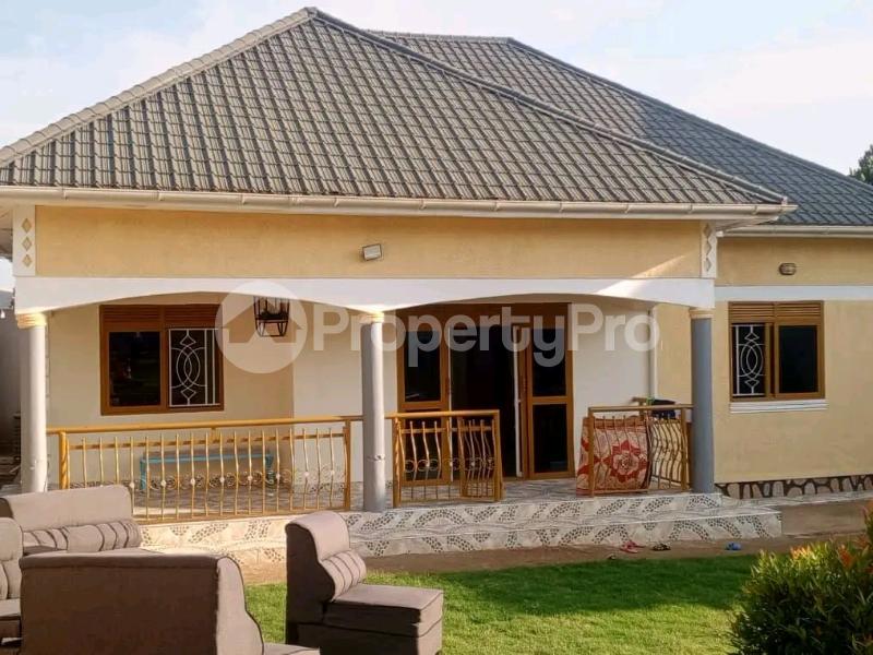 3 bedroom Villa for sale Matuga naluvule  Kawempe Wakiso Central - 8