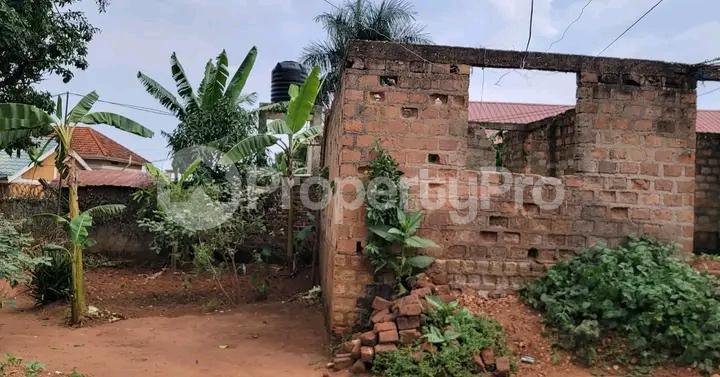 Land for sale Kyaliwajjala road  Kampala Central Kampala Central - 3