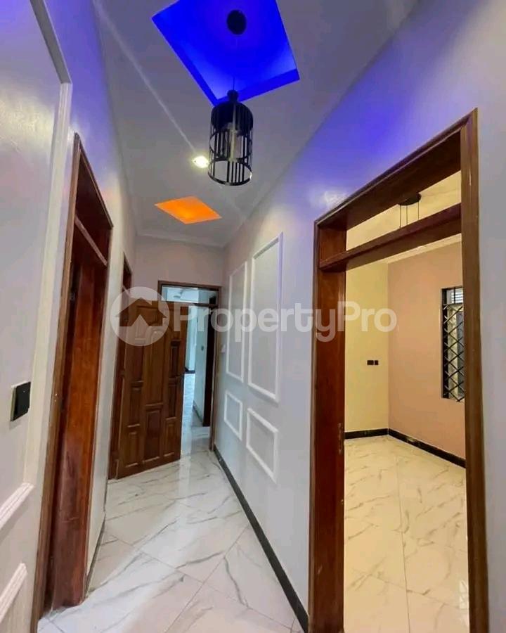 4 bedroom Bungalow Apartment for sale Kisaasi  Kisaasi Kampala Central - 5