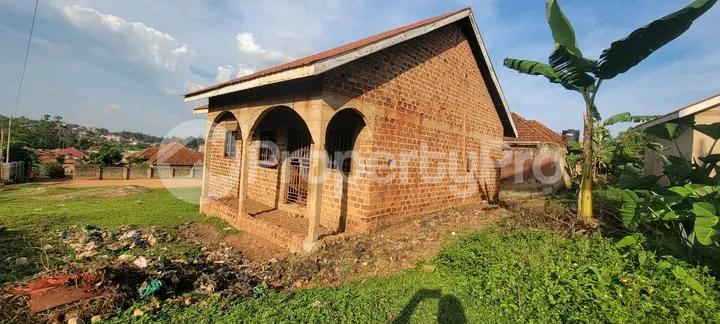 Land for sale Najjera road  Kampala Central Kampala Central - 2