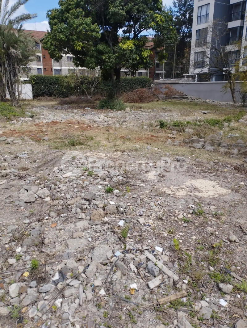 Land for sale Kilimani Nairobi