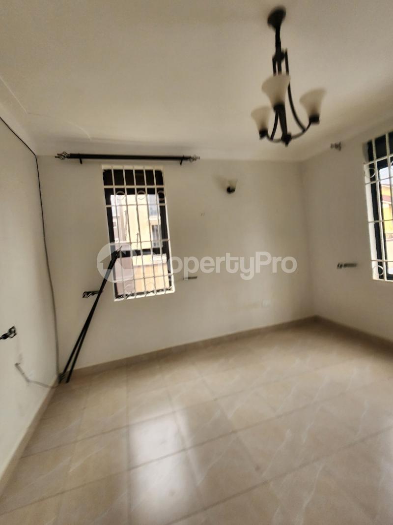 1 bedroom mini flat  Apartment for rent Kalungu road Gabba Kampala Central - 2