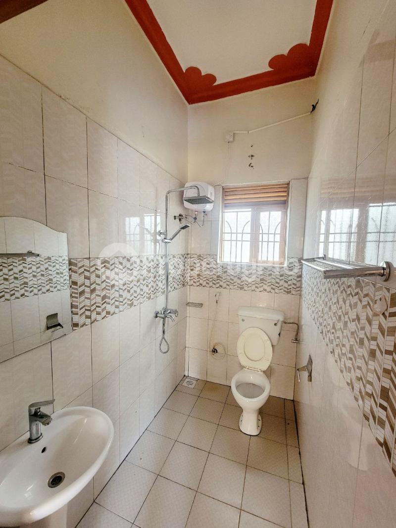 1 bedroom mini flat  Apartment Block Apartment for rent Kitukutwe  Kira Wakiso Central - 6