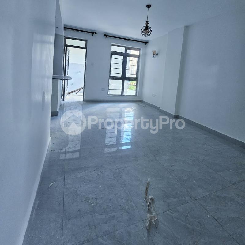 1 bedroom mini flat  Apartment Block Apartment for rent Kisaasi  Kisaasi Kampala Central - 4