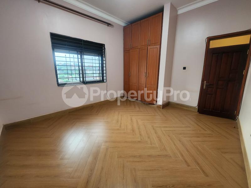 1 bedroom mini flat  Apartment Block Apartment for rent kisaasi Kisaasi Kampala Central - 4
