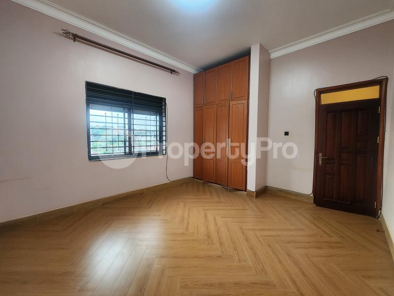 1 bedroom mini flat  Apartment Block Apartment for rent Kungu Kyalya road  Kisaasi Kampala Central - 2
