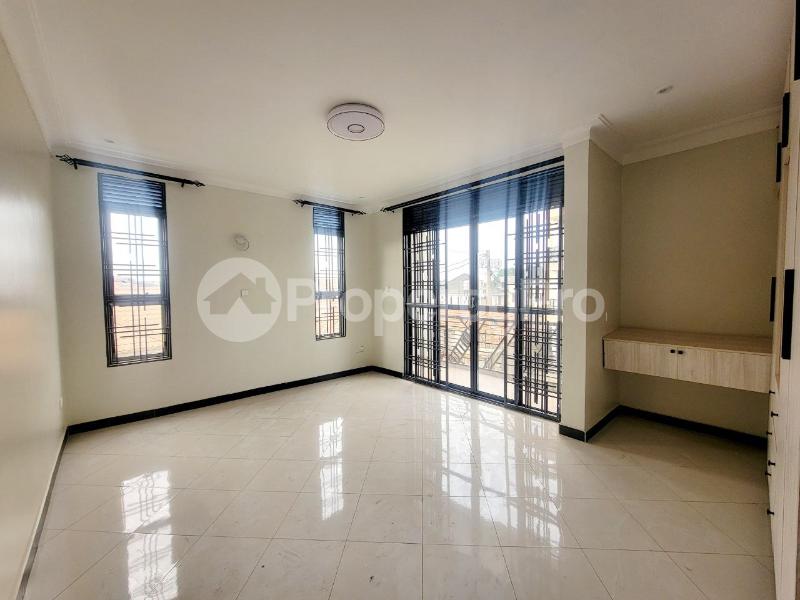 1 bedroom mini flat  Apartment Block Apartment for rent Kiwatule Nakawa Kampala Central - 4