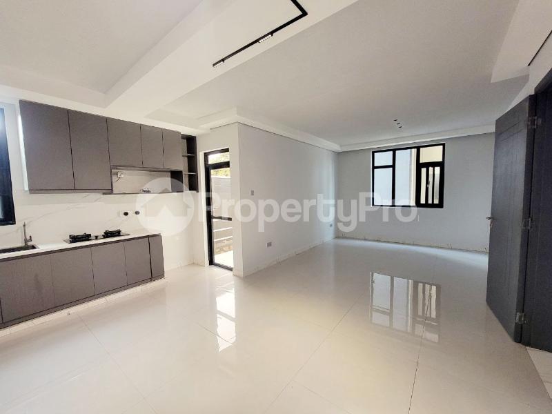 1 bedroom mini flat  Apartment Block Apartment for rent Kyanja Kisaasi Kampala Central - 2