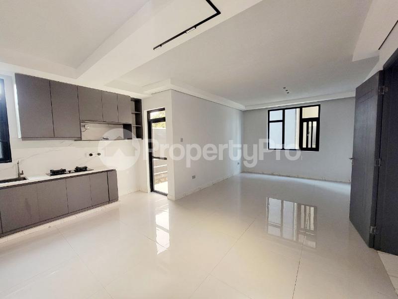 1 bedroom mini flat  Apartment Block Apartment for rent Kyanja Kisaasi Kampala Central - 4