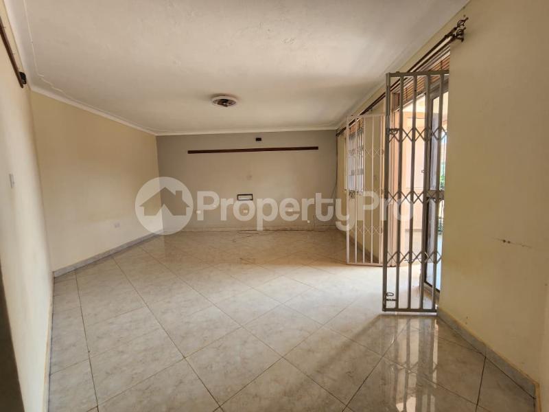 1 bedroom mini flat  Apartment Block Apartment for rent Kyanja Kisaasi Kampala Central - 4