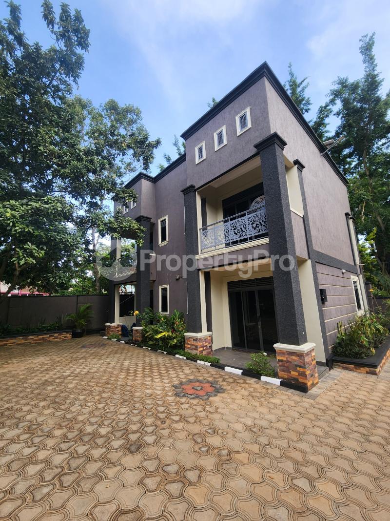 1 bedroom mini flat  Apartment for rent Bukasa road Makindye Kampala Central - 0