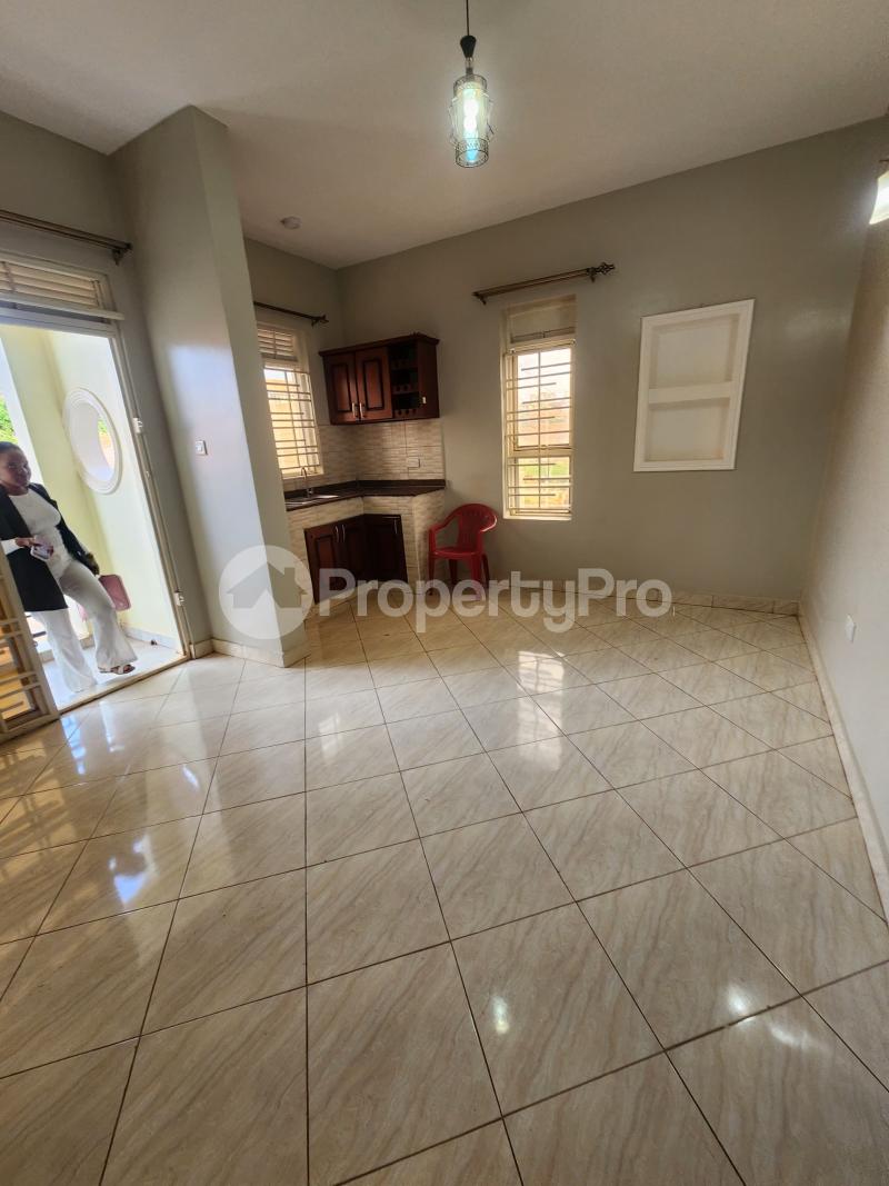 1 bedroom mini flat  Apartment Block Apartment for rent Najjera  Kira Wakiso Central - 6
