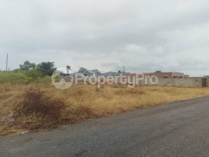 Stands & Residential land Land for sale Highmount , Bulawayo Northend Bulawayo North Bulawayo - 4