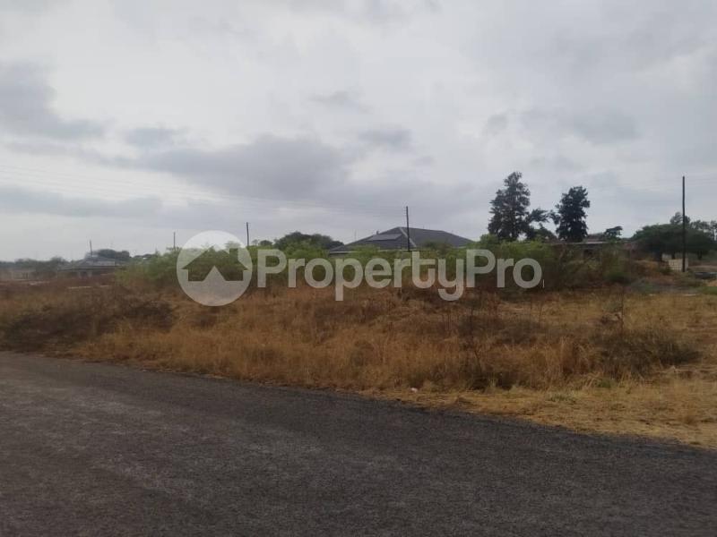 Stands & Residential land Land for sale Highmount , Bulawayo Northend Bulawayo North Bulawayo - 3