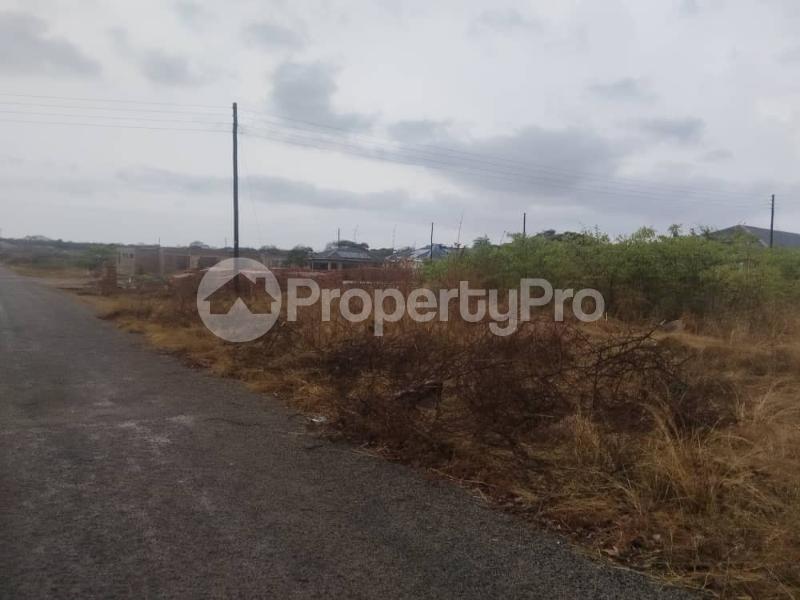 Stands & Residential land Land for sale Highmount , Bulawayo Northend Bulawayo North Bulawayo - 2