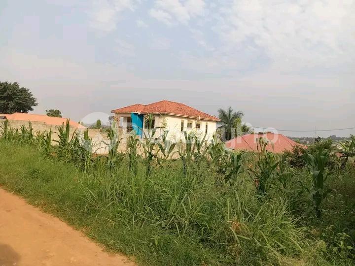 Land for sale Namugongo road  Kampala Central Kampala Central - 2