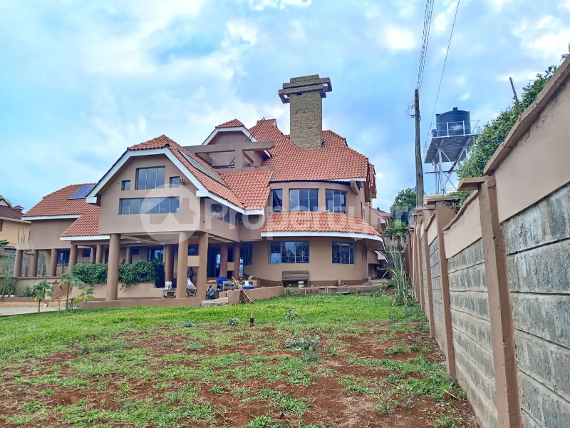 10 bedroom Houses for sale Runda Nairobi