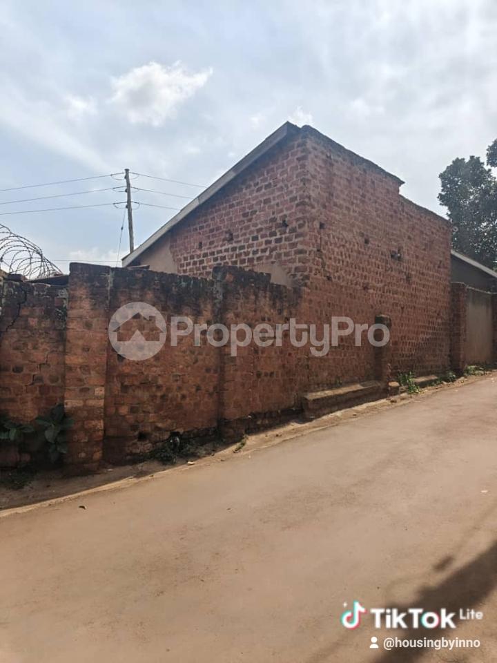 Land for sale Bukoto kisaasi main road. Bukoto Kampala Central - 5