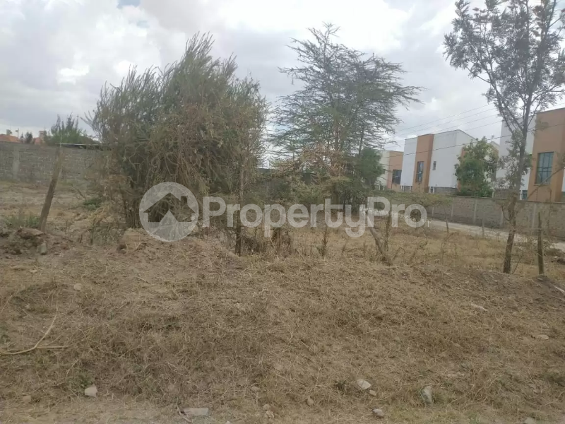 Land for sale Syokimau Nairobi