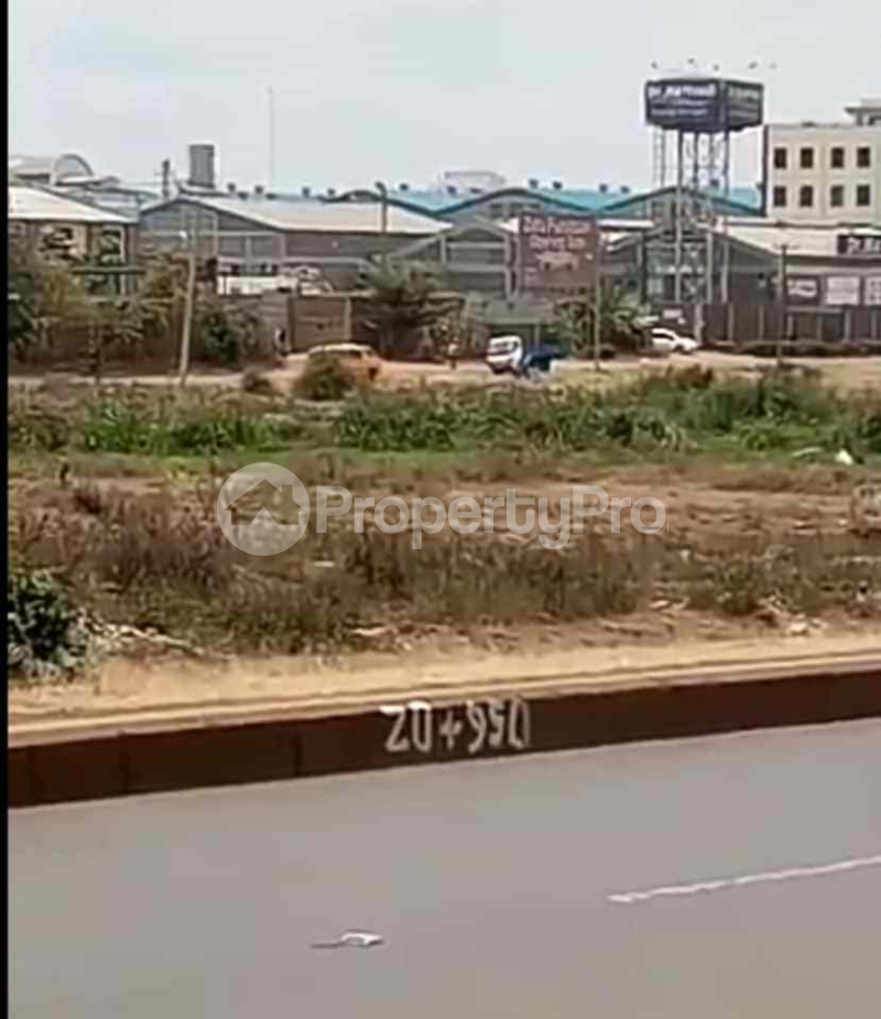 Land for sale Kasarani Nairobi