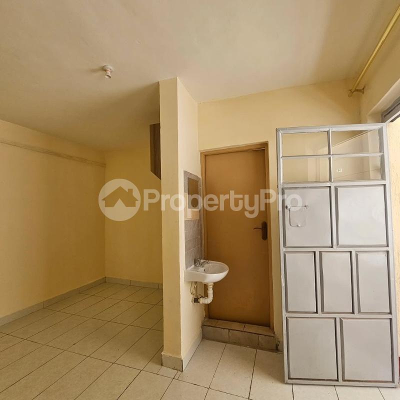 1 bedroom mini flat  Apartment Block Apartment for rent Najjera road  Kisaasi Kampala Central - 4