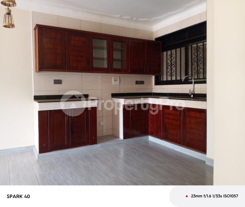 2 bedroom Apartment for rent Bweyogerere butto  Wakiso Central - 5