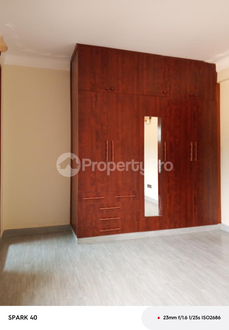 2 bedroom Apartment for rent Bweyogerere butto  Wakiso Central - 11