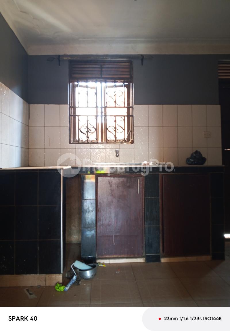 2 bedroom Bungalow Apartment for rent Bweyogerere kirinya  Kampala Central Kampala Central - 5