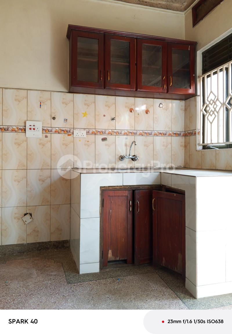 2 bedroom Bungalow Apartment for rent Mbalwa road  Kampala Central Kampala Central - 1