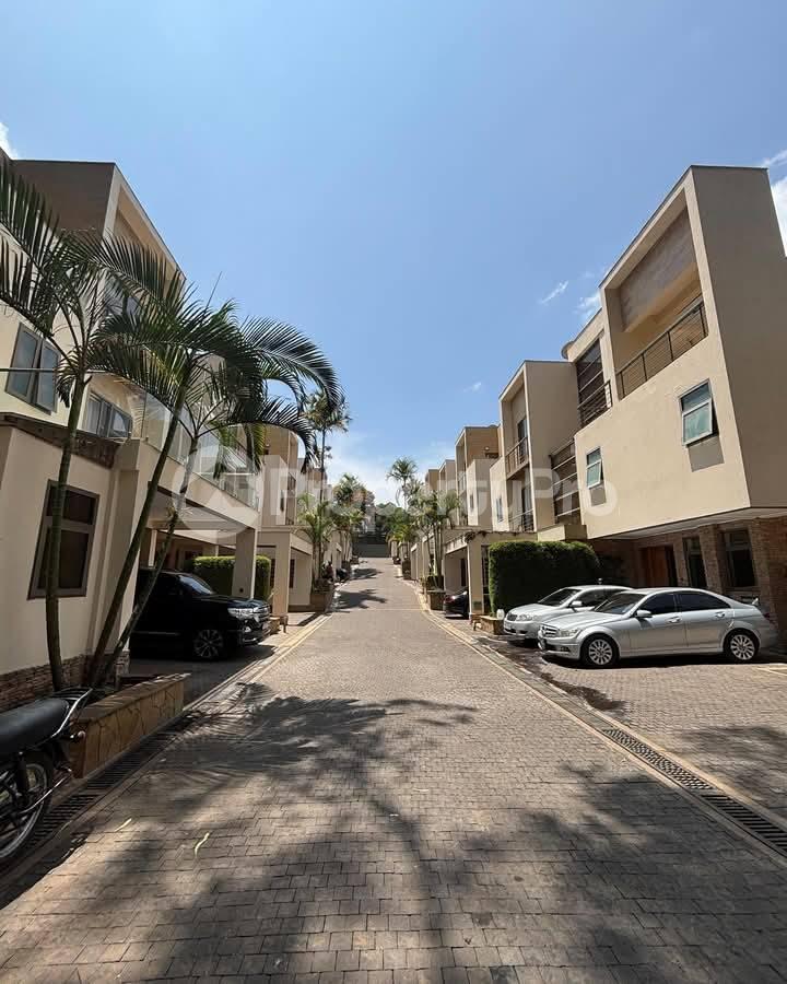 Flat&Apartment for sale Westlands Nairobi - 0