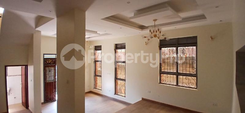 2 bedroom Apartment Block Apartment for rent kisaasi Kisaasi Kampala Central - 1