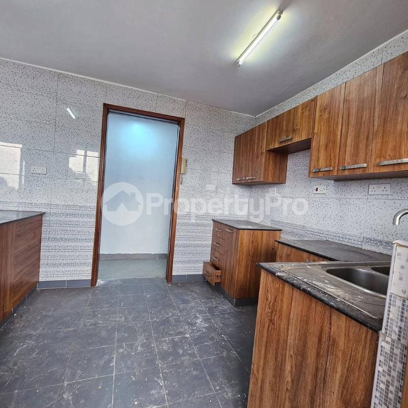 2 bedroom Apartment Block Apartment for rent kisaasi Kisaasi Kampala Central - 2