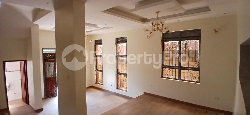 2 bedroom Apartment Block Apartment for rent kisaasi Kisaasi Kampala Central - 1