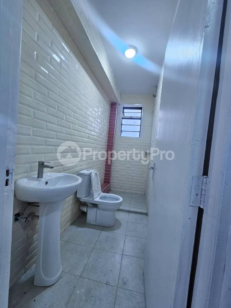 2 bedroom Apartment Block Apartment for rent kisaasi Kisaasi Kampala Central - 5