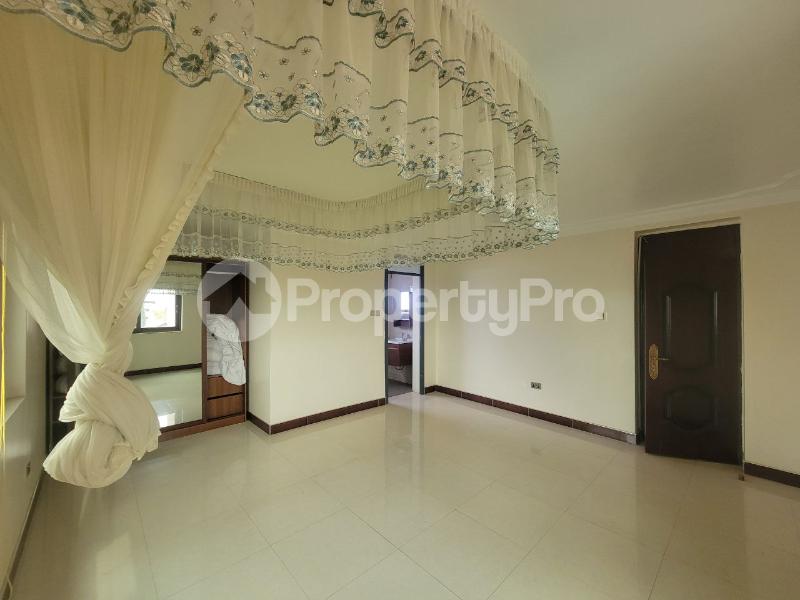 2 bedroom Apartment Block Apartment for rent Kiwatule Nakawa Kampala Central - 1