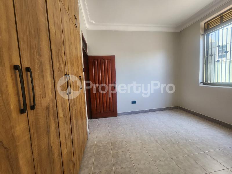 2 bedroom Apartment Block Apartment for rent Kiwatule Nakawa Kampala Central - 4