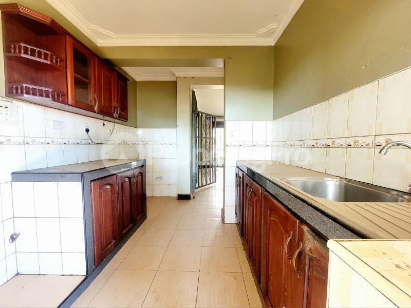 2 bedroom Apartment Block Apartment for rent Kiwatule Nakawa Kampala Central - 4