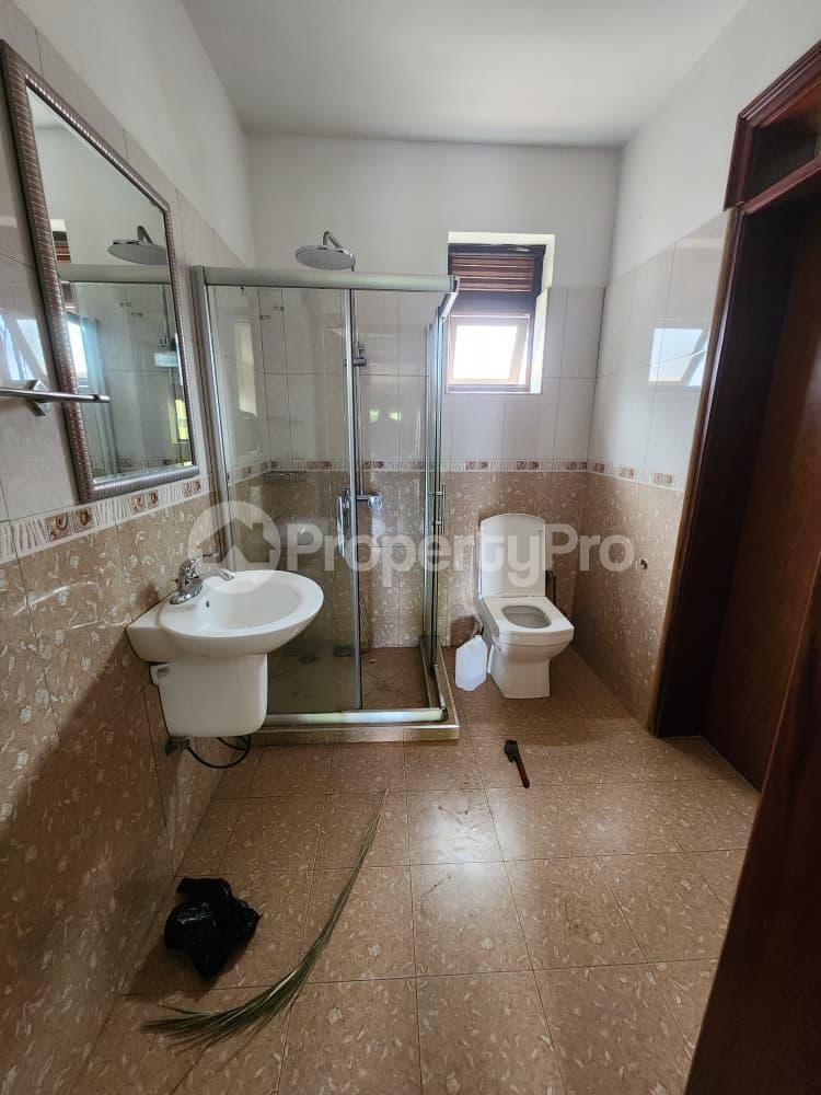 2 bedroom Apartment Block Apartment for rent Kiwatule Nakawa Kampala Central - 7