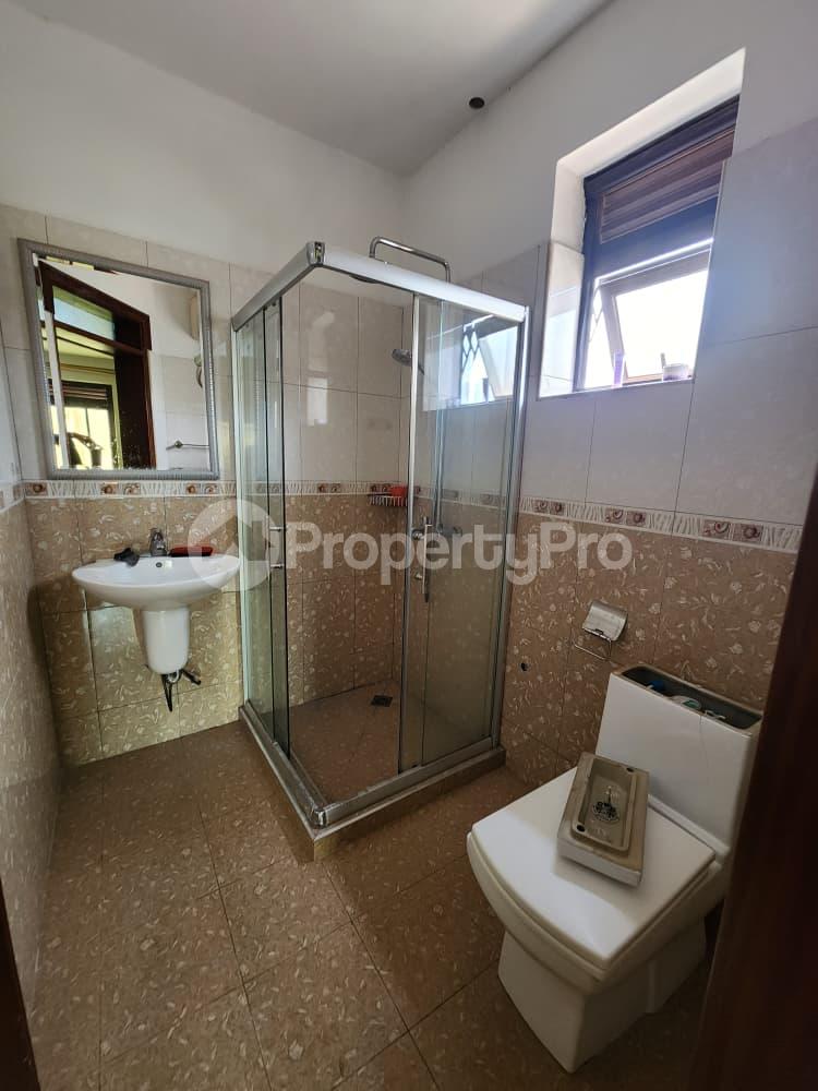 2 bedroom Apartment Block Apartment for rent Kiwatule Nakawa Kampala Central - 6