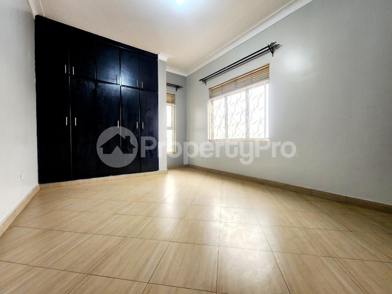 2 bedroom Apartment Block Apartment for rent Kiwatule Nakawa Kampala Central - 4