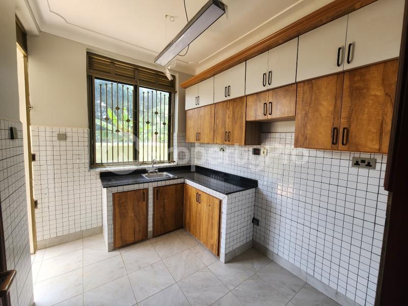 2 bedroom Apartment Block Apartment for rent Kiwatule Nakawa Kampala Central - 2