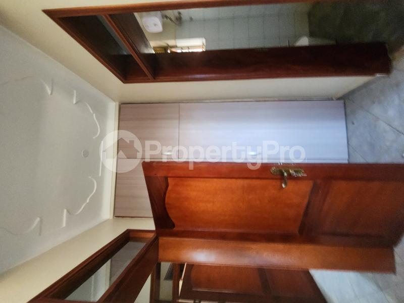 2 bedroom Apartment for rent Lukuli road Makindye Kampala Central - 6