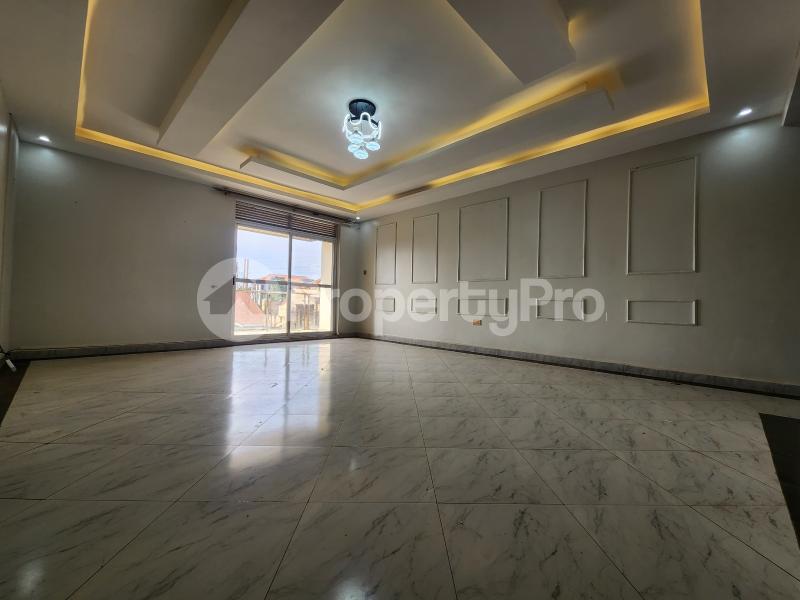 2 bedroom Apartment Block Apartment for rent Naalya  Nakawa Kampala Central - 4