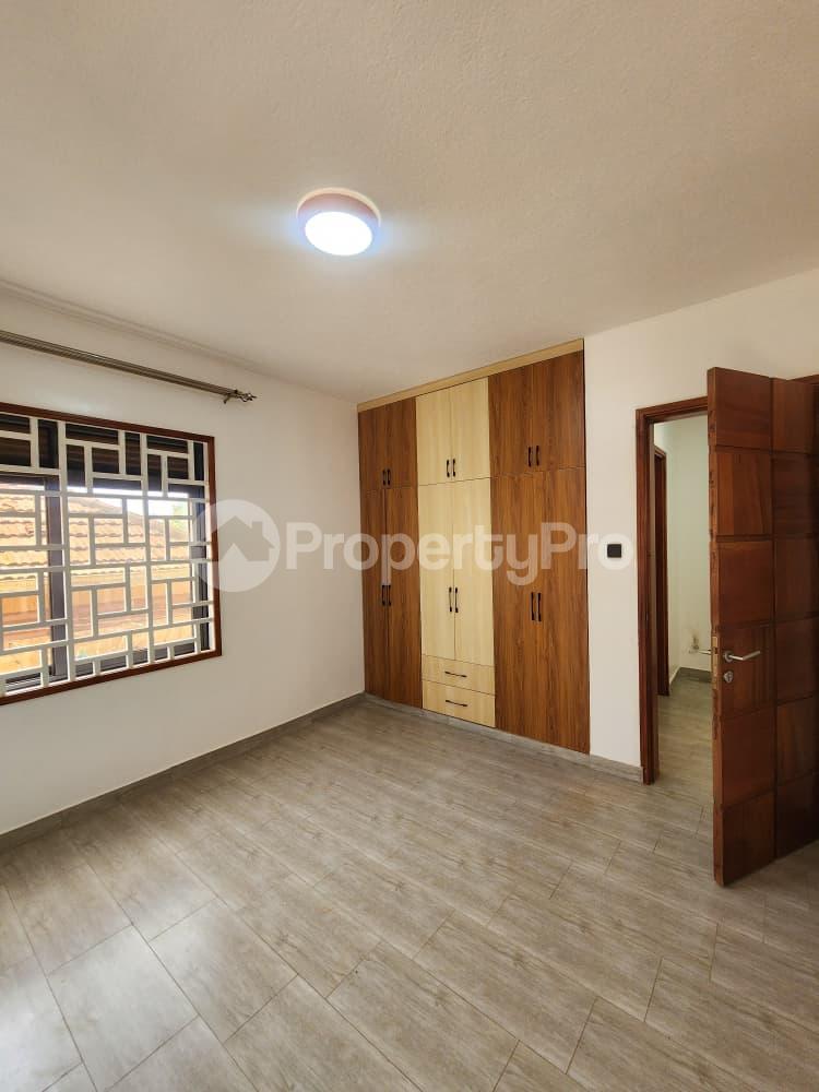 2 bedroom Apartment Block Apartment for rent Naalya  Nakawa Kampala Central - 6
