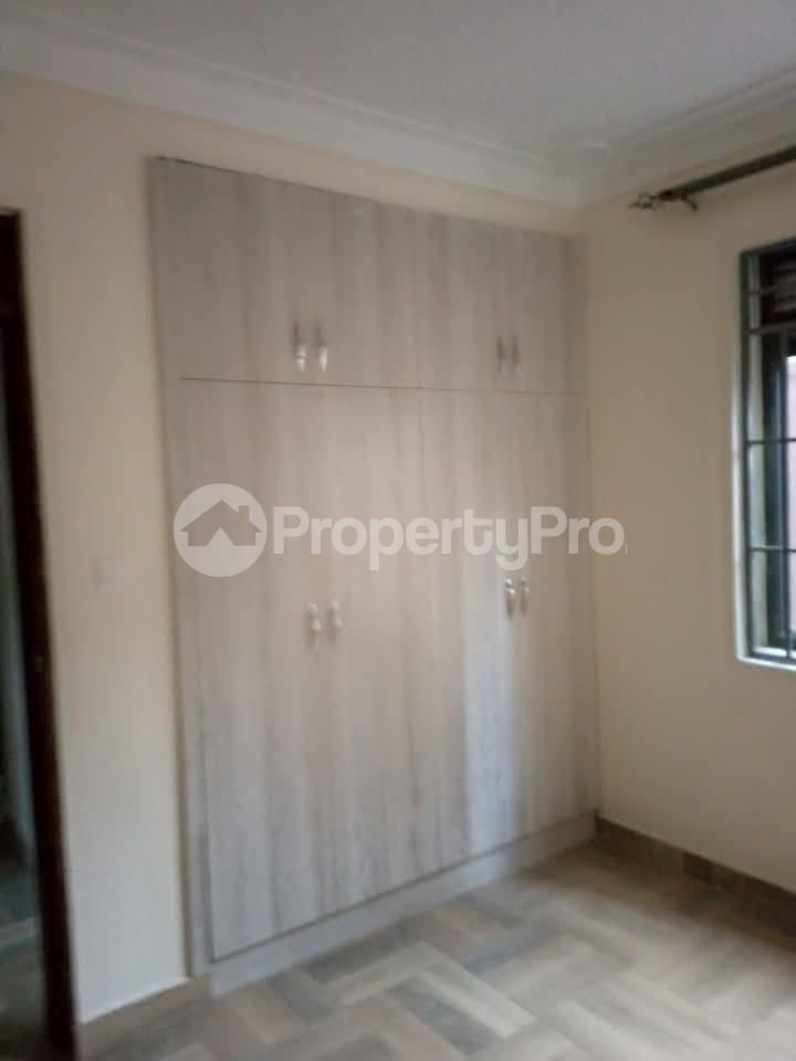 2 bedroom Apartment Block Apartment for rent namugongo road Wakiso Central - 6
